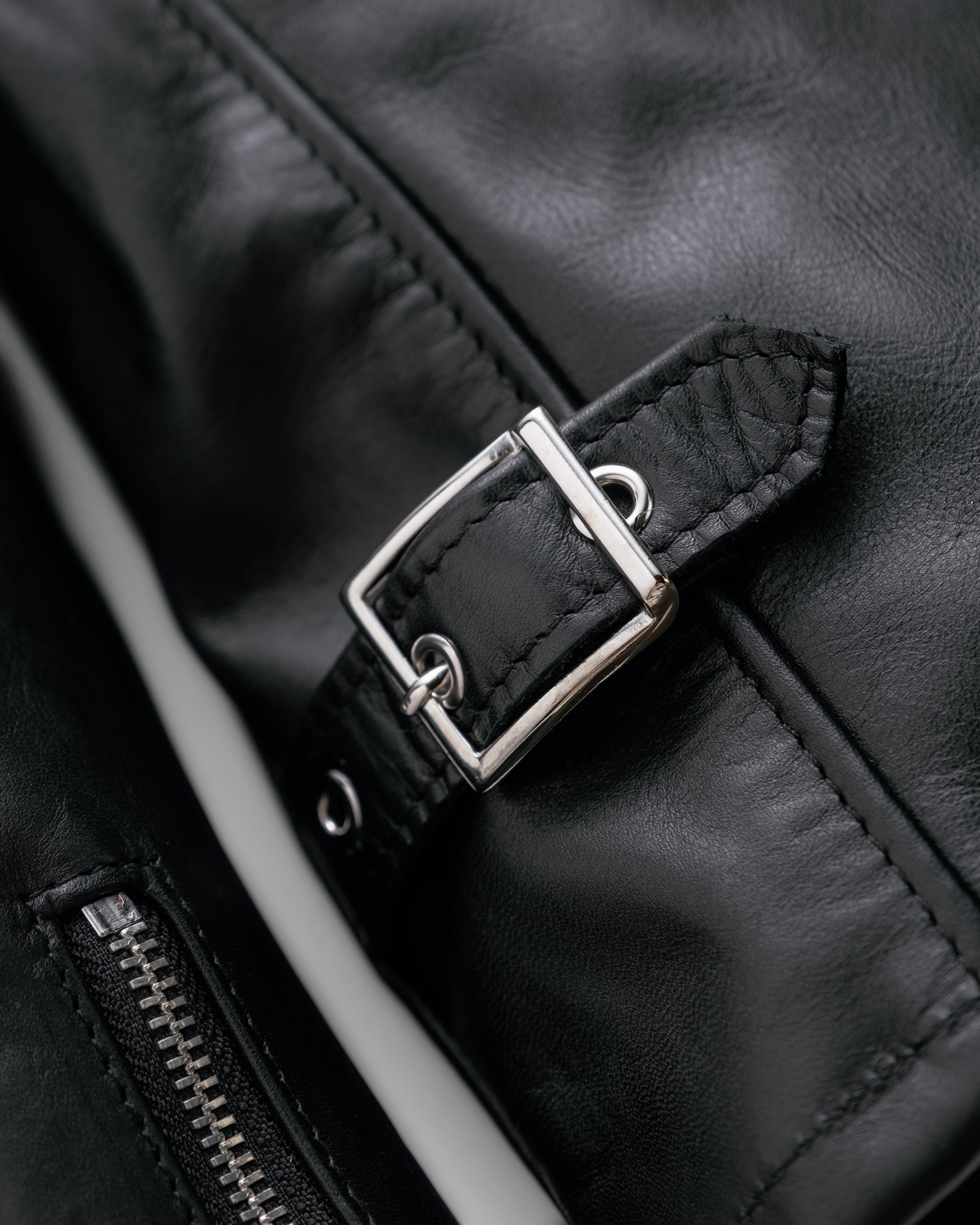 【schott】Cow leather body bag First Schott! 582 Unlined Cow : r/schott
