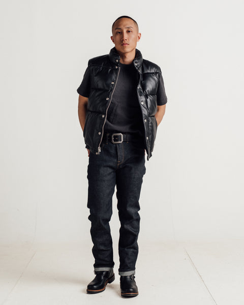 204DV Black