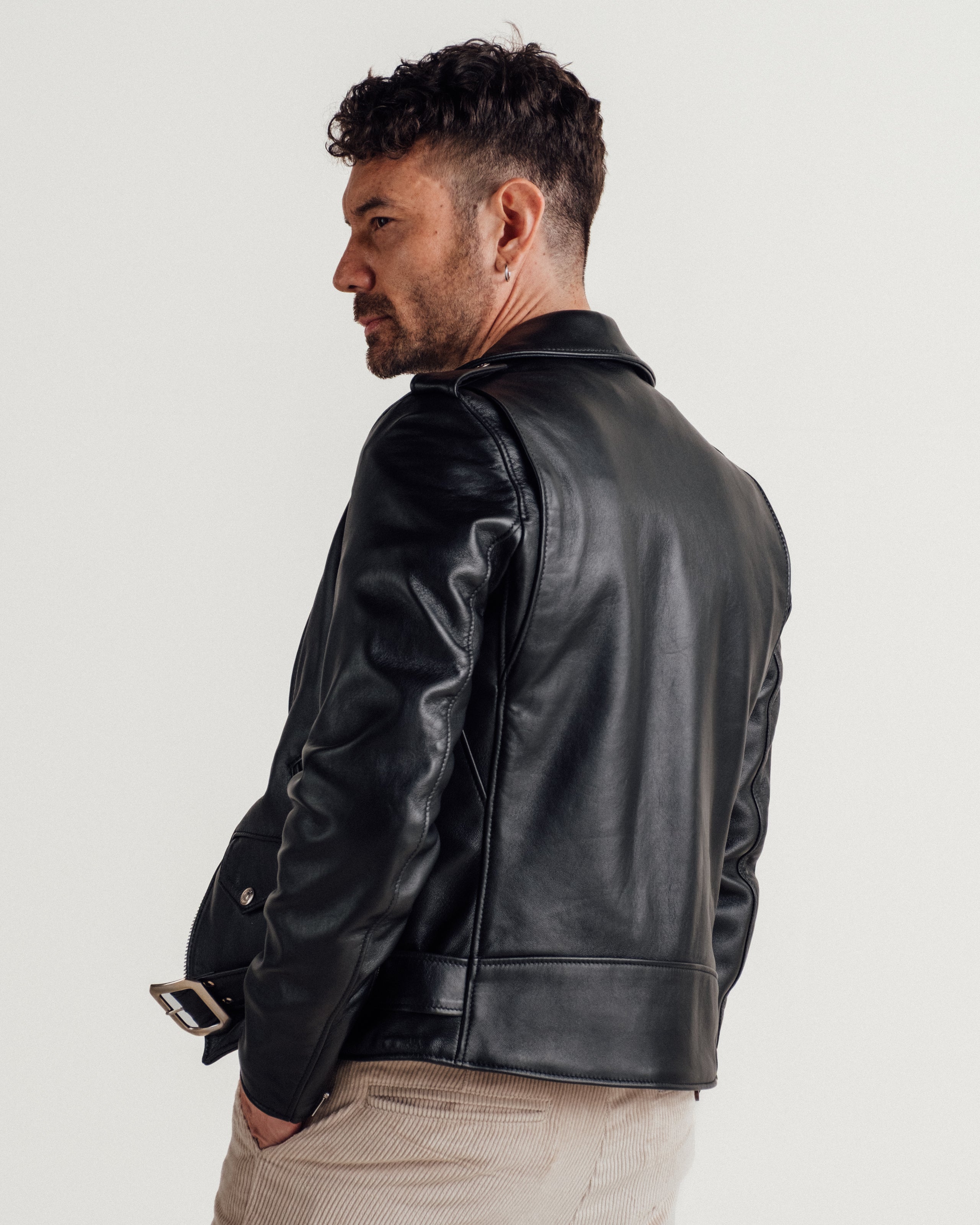 モコ MOSKO MOTO INTRODUCES THE NEW 25L WILDCAT BACKPACK - Upshift