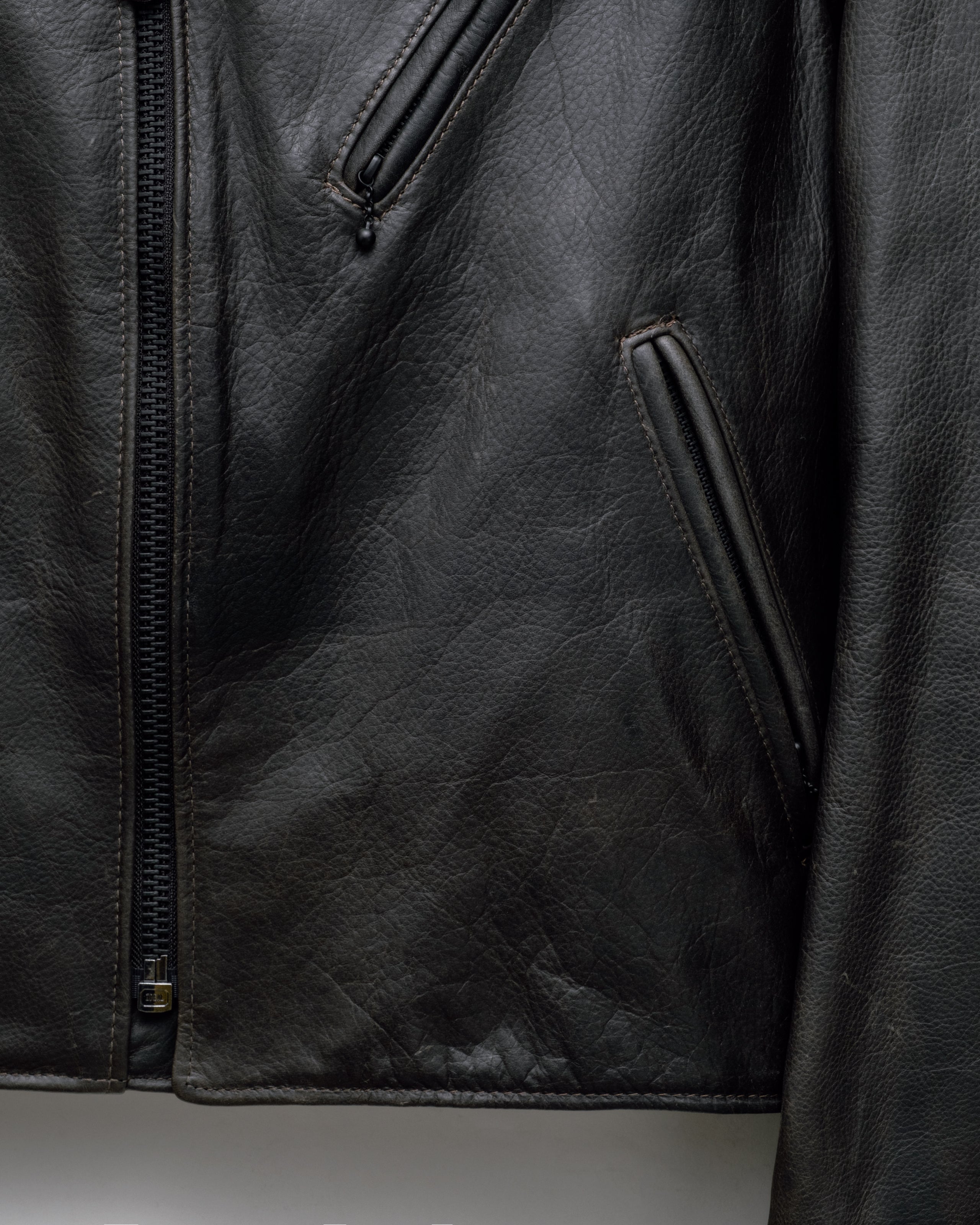 533 | Minimal Waxy Pullup Cowhide Perfecto® Motorcycle Jacket