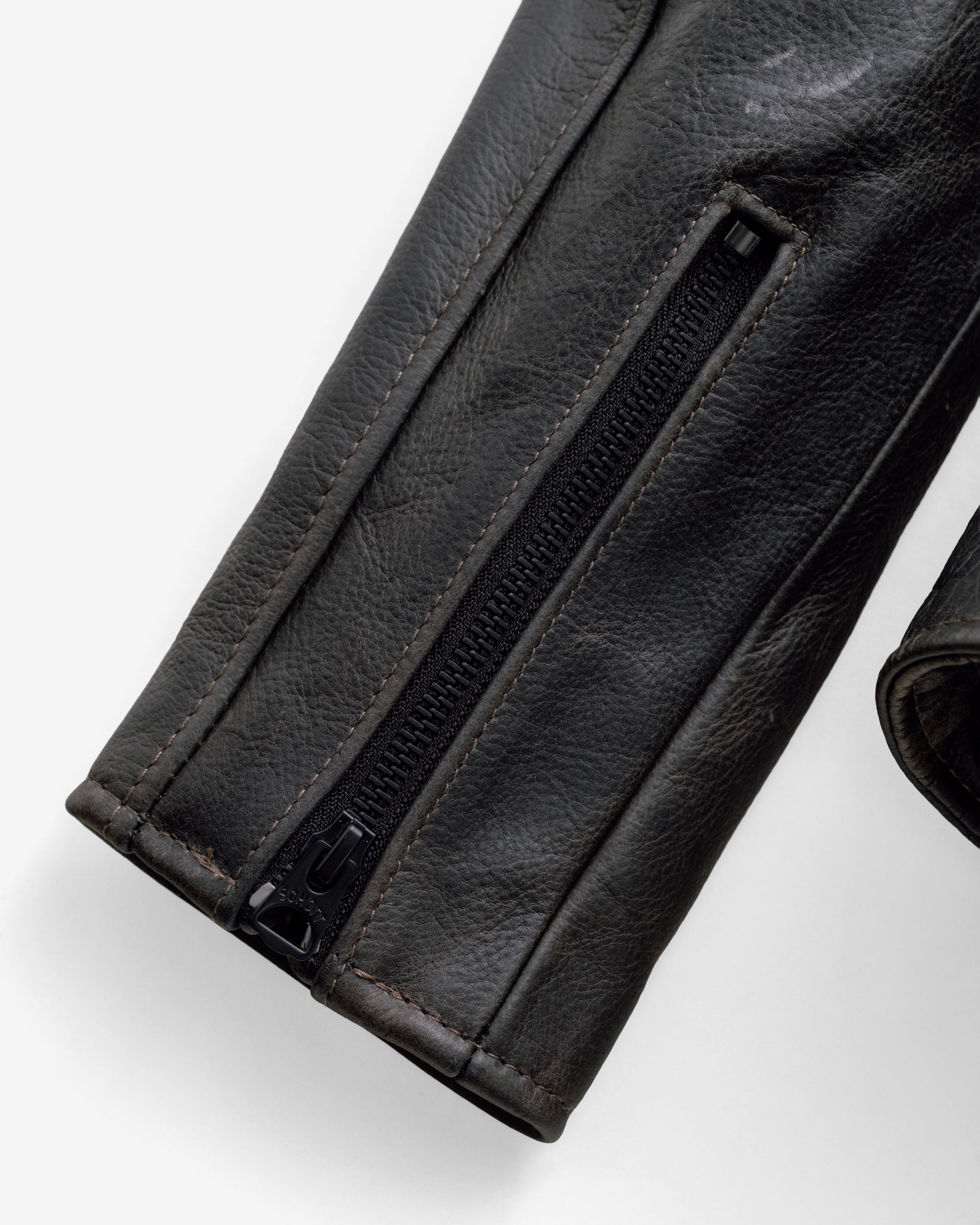 533 | Minimal Waxy Pullup Cowhide Perfecto® Motorcycle Jacket