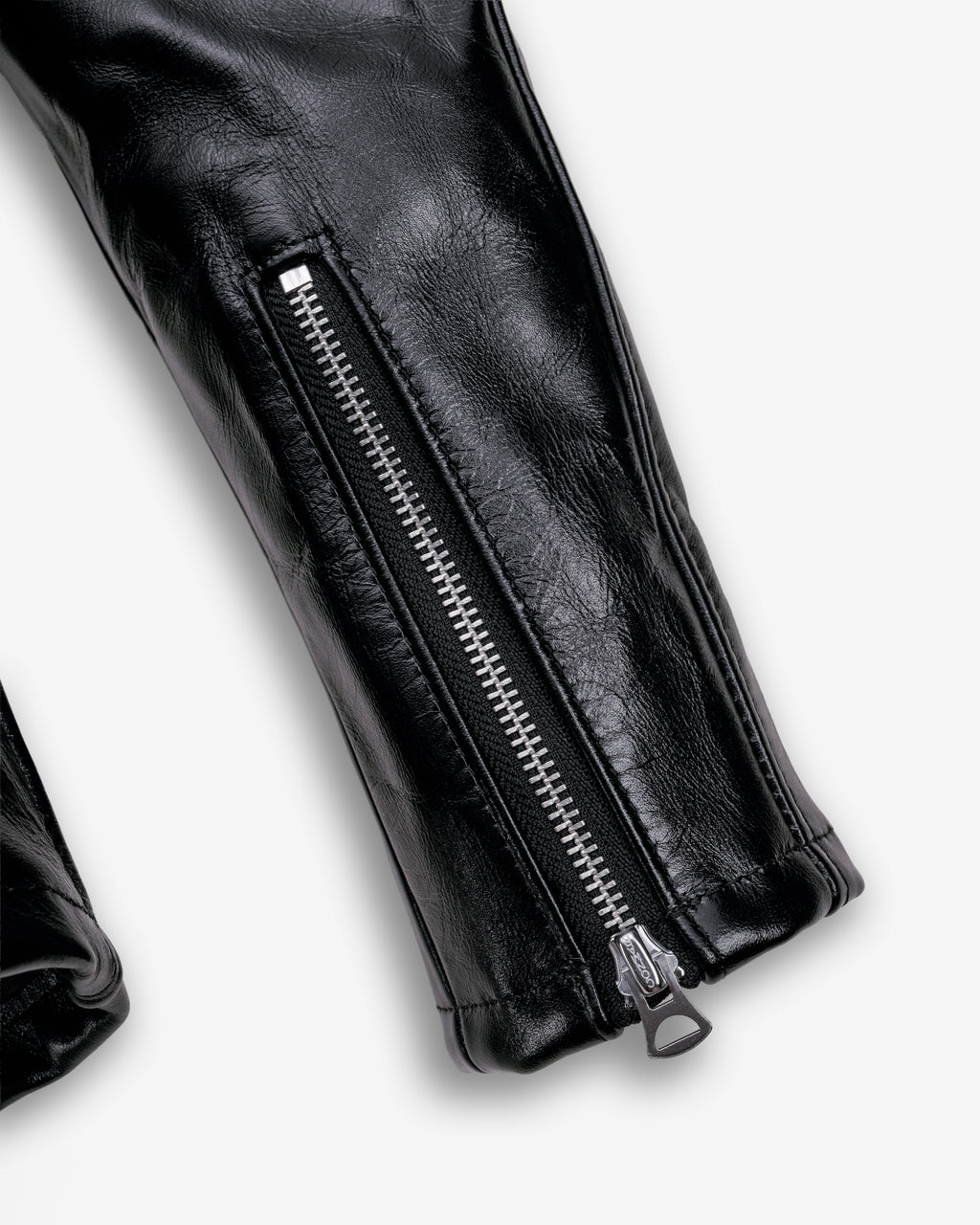 642HH Black