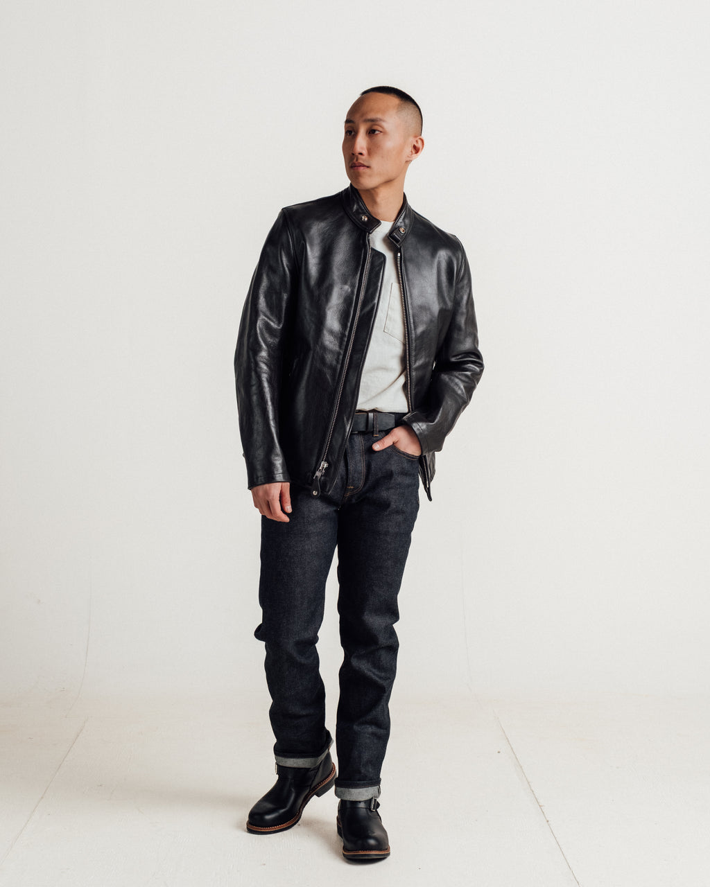 654 Black