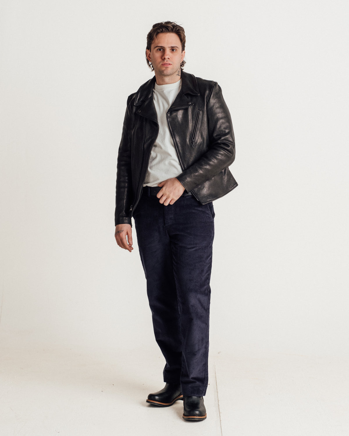 P213 Black