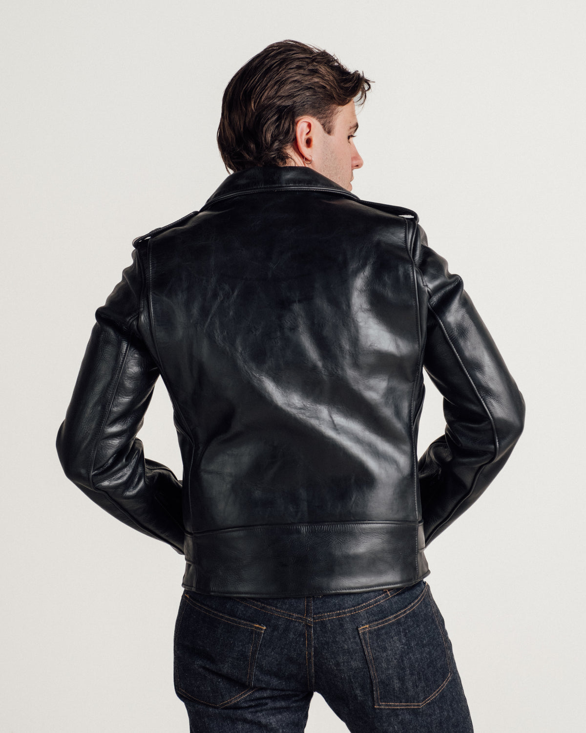 P613S Black