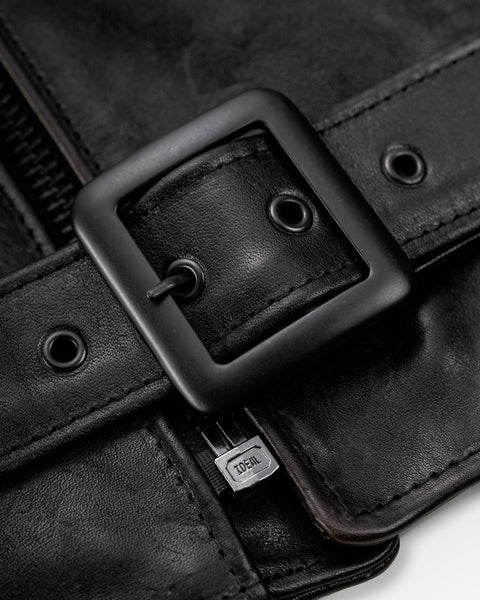P633SH Black