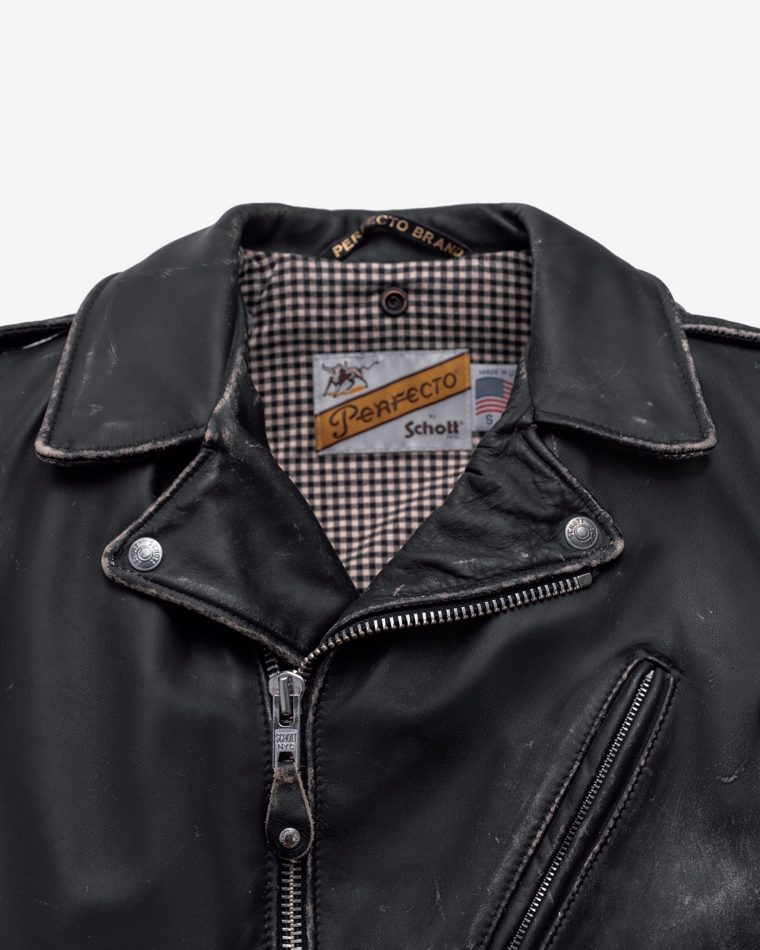 shotadelvecchioページ PER70 | Vintaged Fitted Perfecto® Motorcycle Jacket – Schott N.Y.C.