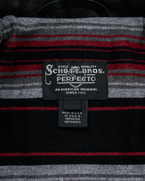 SP674 Black