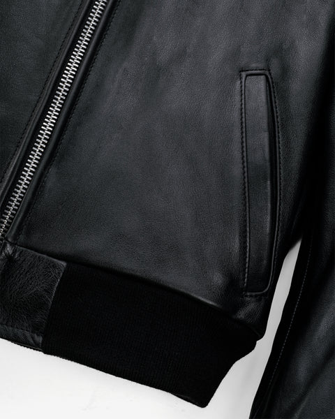 SP674 Black