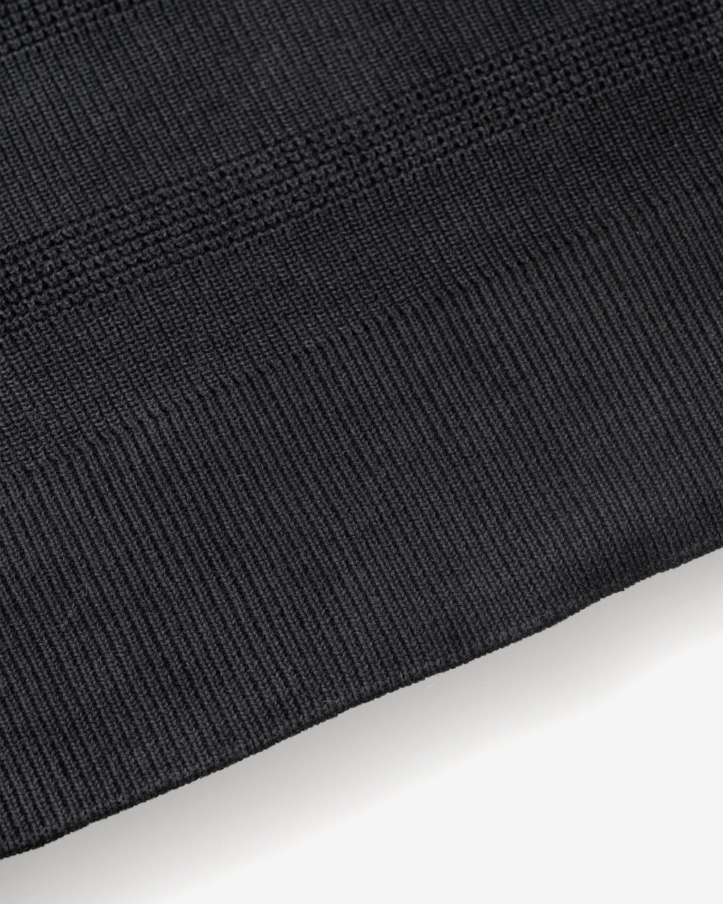 SW2501 Black