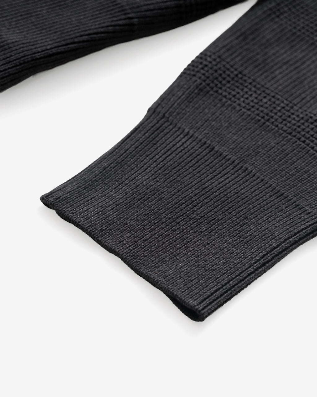SW2501 Black