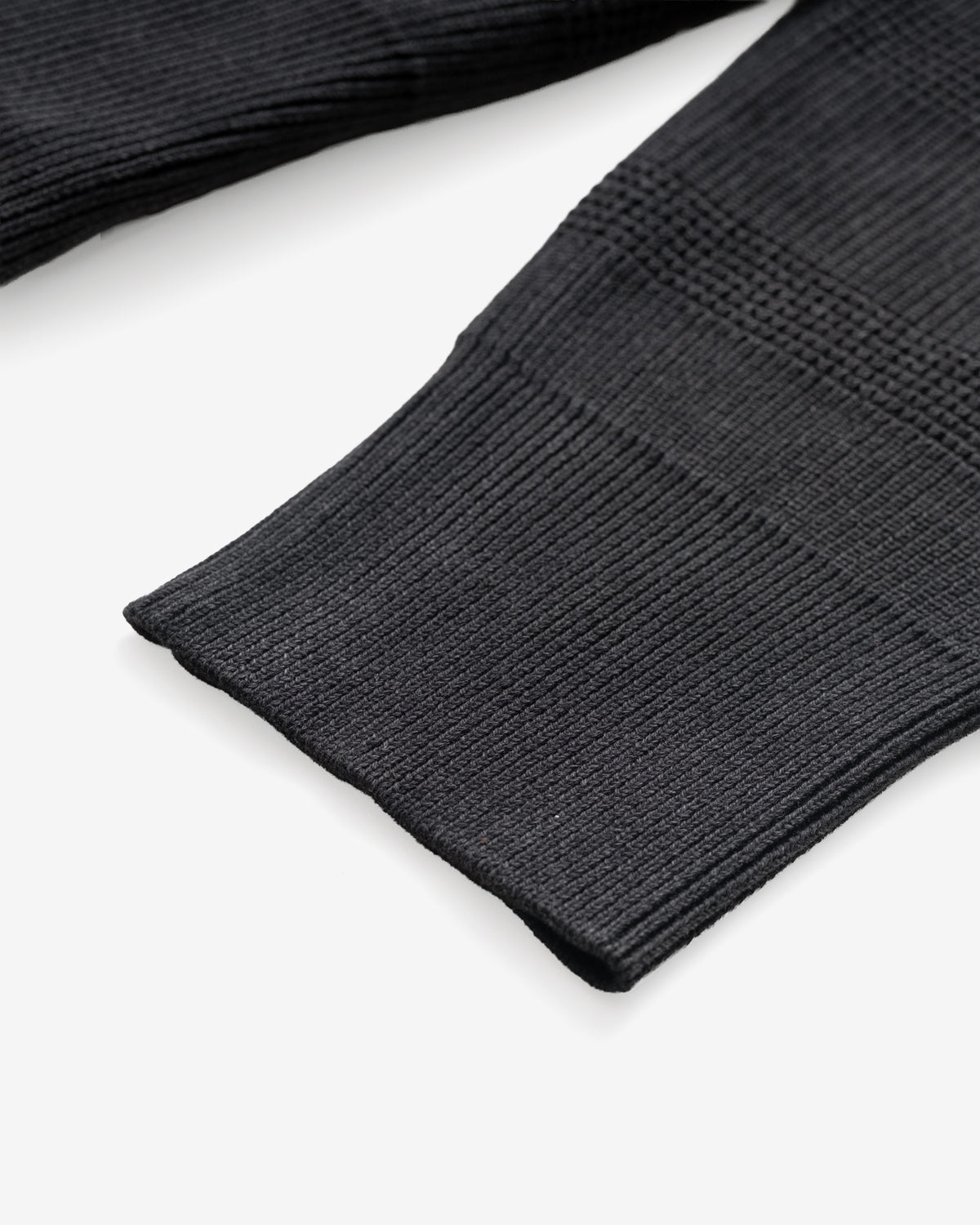 SW2501 Black