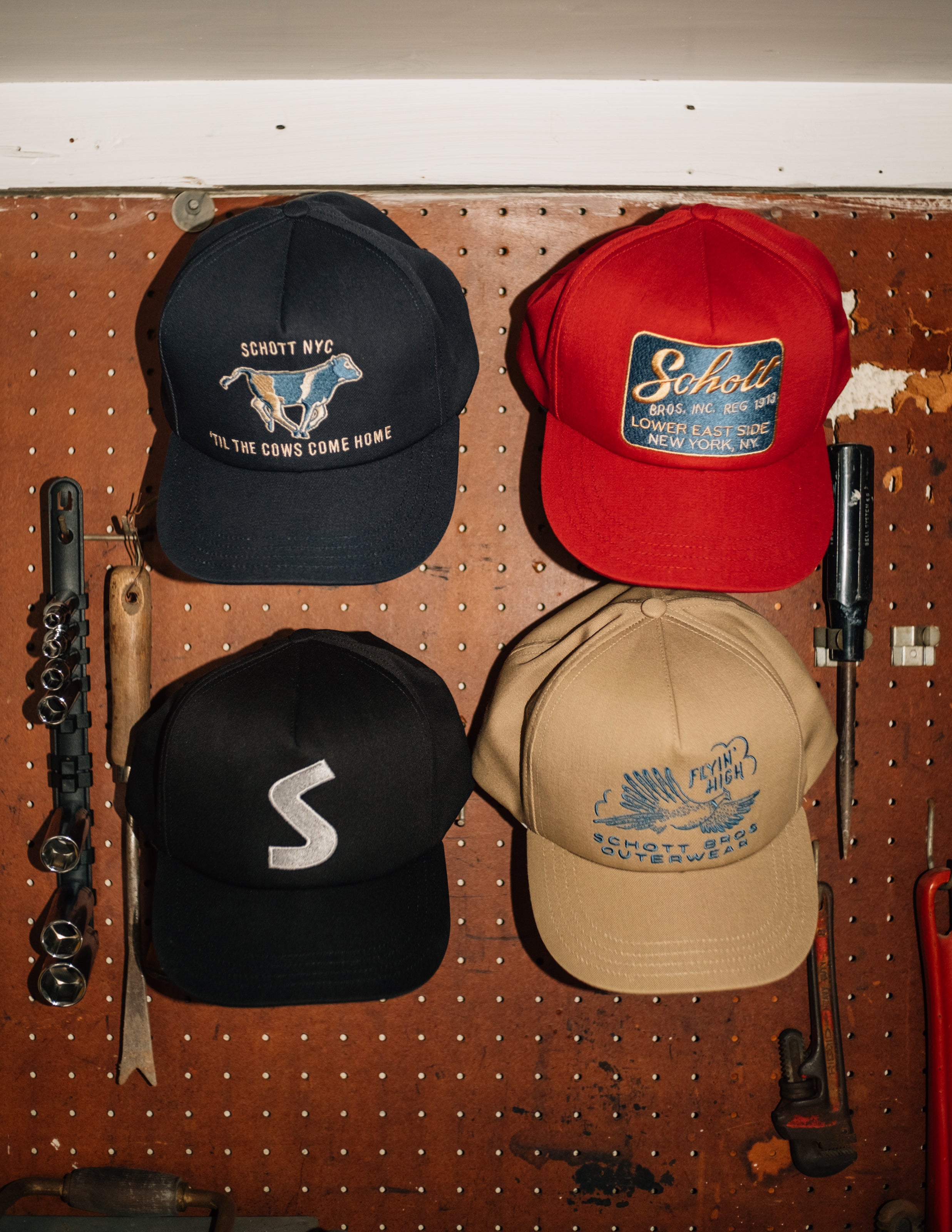 帽子 schott baseball cap S logo HS1 - Black hat with S embroidery – Schott N.Y.C.